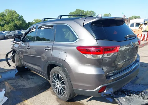 2017 Toyota Highlander Se from USA, damaged, VIN 5TDJZRFH2HS439995